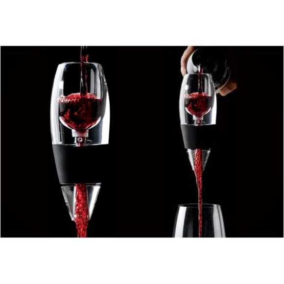 Bombay Wine Aerator Enhance Flavors Bar Accessories NEW In Box BW45523 - Picture 1 of 4